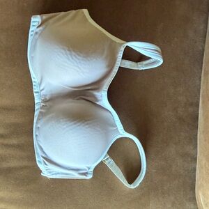 NATORI Yogi Underwire Nude and White sports bra size 36D